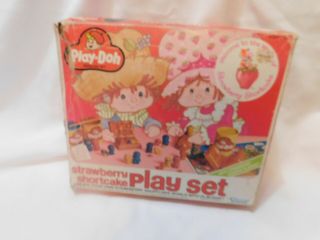 Vintage Strawberry Shortcake Play Doh Set Complete