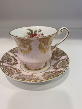 Paragon Footed Teacup & Saucer Pink/gold Red Cabbage Rose And Gold Filigree