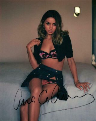 Ana De Armas Signed 8x10 Photo With Autographed Picture