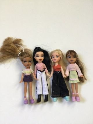 Mini Bratz Dolls Yasmin Cloe Jade Re - Dressed