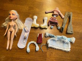 Mga Bratz Winter Wonderland Chloe Doll,  Clothing,  Accessories