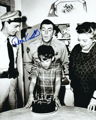 Don Knotts Signed The Andy Griffith Show 8x10 W/ Unique Cast On - Set Closeup