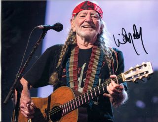 Willie Nelson Legendary Country Star - Hand Signed Autographed Photo