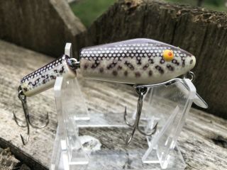 Vintage Early Opaque Eye L & S Bassmaster Lure