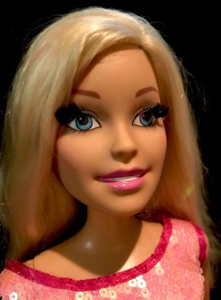 2013 Mattel My Size Barbie Doll 28 " Dressed Fashion Doll Long Lashes Guc