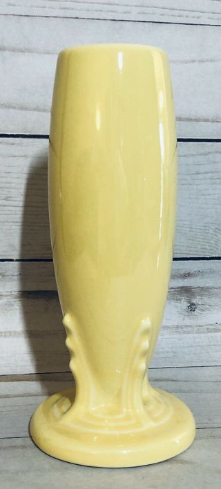 Fiesta Light Yellow Retired 6 1/4” Bud Vase Hlc Usa Homer Laughlin Fiestaware