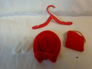 Skipper Silk n ' Fancy Red Velvet Coat Hat Purse Hanger Shoes Socks Gloves 1906 3