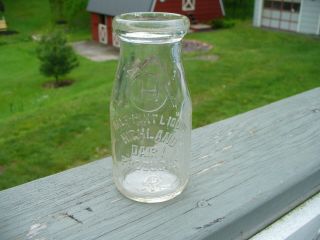 Antique 1929 Highland Dairy Products Co.  Half Pint Milk Bottle.