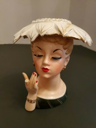 Rare Vintage Napco 1956 C3282 Lady Head Vase Feather Hat 5 1/2”