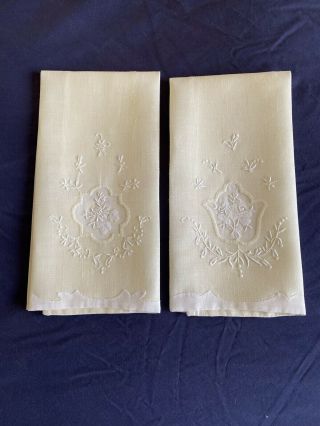 Pair Vintage Linen Madeira Style Work Hand Embroidered Guest Towels