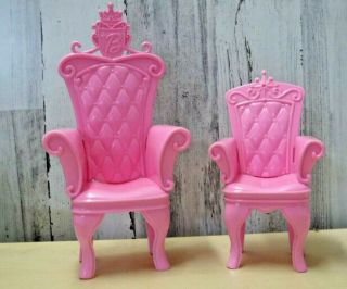 2 Barbie Doll House Swan Lake Castle Princess & King Pink Throne Chairs