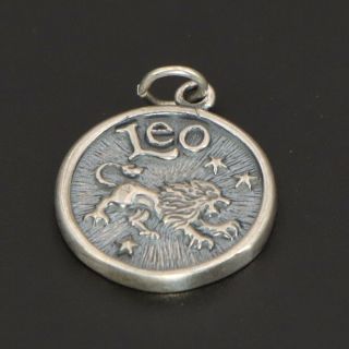 Vtg Sterling Silver - Signed Generous Leo Lion Zodiac Horoscope Pendant - 4.  5g