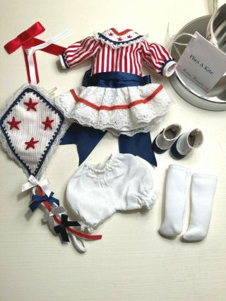 Madame Alexander Red White Blue Outfit Flies A Kite Complete - Flaw