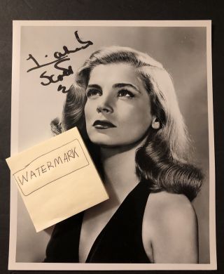 Hollywood Photo Lizabeth Scott Autographed " Hair Looking Sky