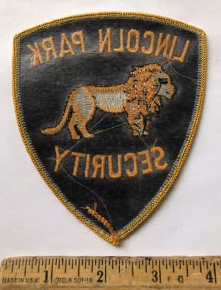 Vintage Lincoln Park Security Guard Officer Patch Lion Chicago Zoo? 2