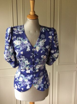 Laura Ashley Vintage Style Blue Floral Top Size 10 (next Day Postage)