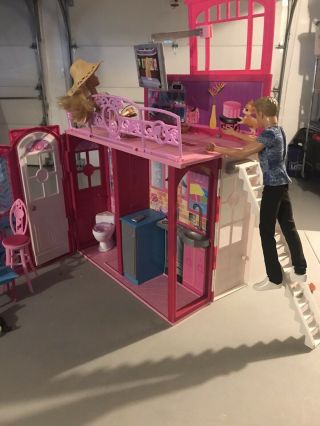 Barbie Glam Vacation Beach House Fold N 