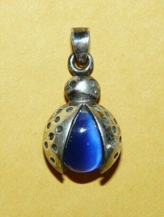 Vintage " 925 " Sterling Silver W/ Blue Cats Eye Quartz Ornate " Ladybug " Pendant