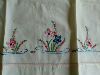 2 Vintage White Cotton Pillowcases Set Hand Embroidered Floral