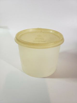 Vintage Tupperware Round Storage Container Canister 250 Slight Yellow