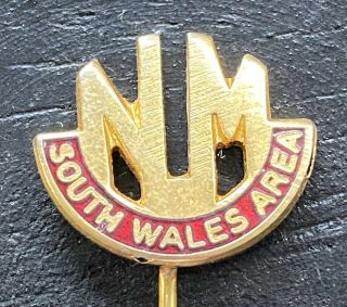 Vintage Brass Enamel Miners Badge Num South Wales Area Stick Pin Badge