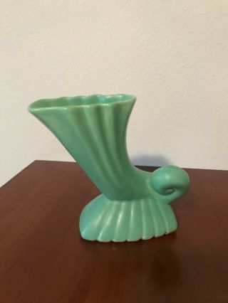 Vintage Bauer Pottery Cal - Art " Horn Of Plenty " Green Vase