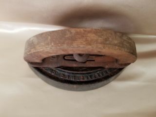 Antique Chalfant Mfg.  Co Atglen PA Cast Iron Sad Iron No 1 R 3