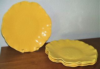 Poppytrail Lotus Bright Yellow Dinner Plates 4pc Metlox Potteries Usa Four