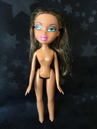 Bratz Doll - Spring Break - Yasmin,  Nude,  Needs Tlc