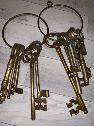 X 12 Vintage Brass Keys On Rings