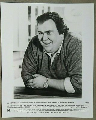 John Candy In The Film Uncle Buck 8 X 10 Press Photo