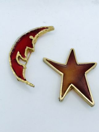 Vintage Set Of 2 Brooches Star And Moon Resin In Gold Tone Metal Signed Joy