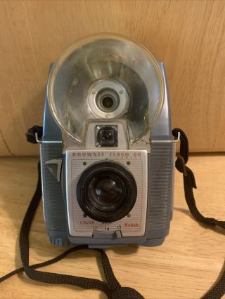 Vintage Camera Kodak Brownie Flash 20 1959 Bakelite Film - Blue