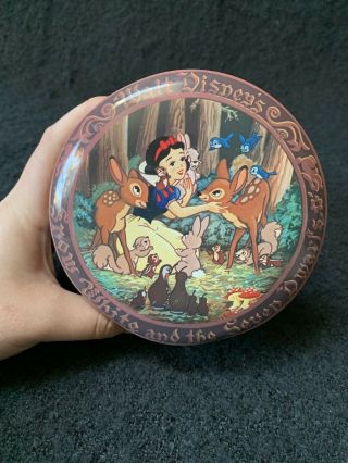 Vintage Walt Disney Snow White And The Seven Dwarfs Candy Tin Metal Container