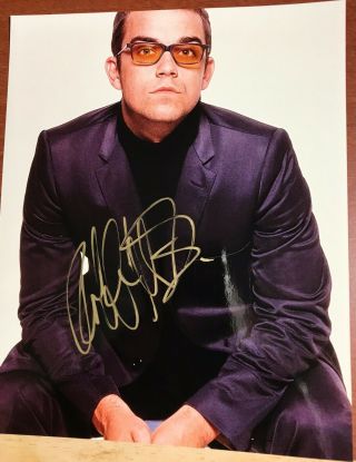 Robbie Williams Signed Photo With Certificate Of Authenticity