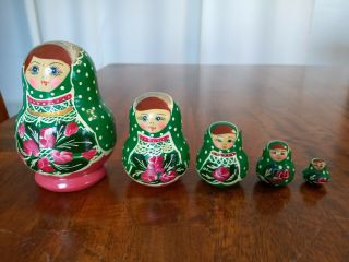 Nesting Doll Matryoshka Made In Russia 4 " Hand Painted 5 Pc Green With Dots