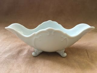 Antique Vintage White Porcelain Footed Sauce Or Gravy Boat Unmarked Euc