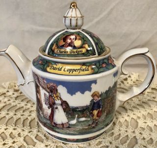 Sadler David Copperfield Charles Dickens Tea Pot - Made In England - Porcelain
