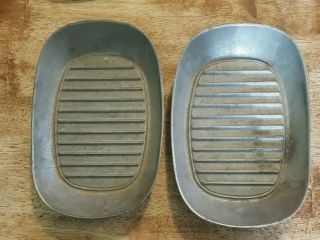 Vintage Set Of 2 Tr Crown Medieval Style Pewter 8 - 5/8 " Rectangular Sizzle Plates