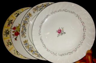 Vtg Mismatched China Dinner Plates Set Of 4 Florals 10”