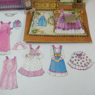 The Ginghams Paper Doll Playset Carrie ' s Birthday Party 1978 Vintage 3