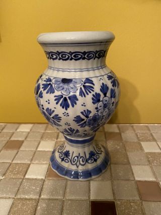 Delft Blue On White Vase W/ Focke And Meltzer Tag Dated 1959