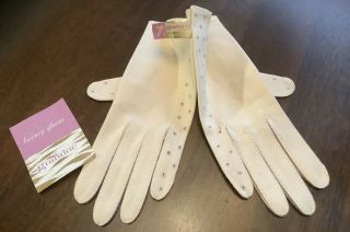 Vintage Woman’s Gloves Hand Stitched Off White Eyelet Size 7 Grandoe