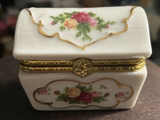 Old Country Roses Trinket Box Chest