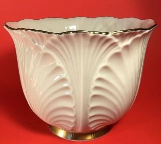 Lenox Planter Vase Porcelain Ivory Cabbage Leaf With Gold Trim 7 1/2 " W