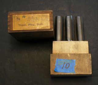 10 Vintage 3/4 " Tap Set In Wood Box