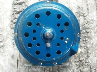 Vintage Japanese Fly Reel - - usable/collectible 2