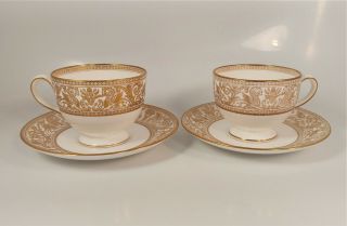 Set Of 2 Wedgwood Florentine Gold Cups And Saucers (green Backstamp)