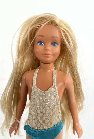 1983 Vintage Barbie Sun Gold Malibu Skipper Doll Mattel 1069