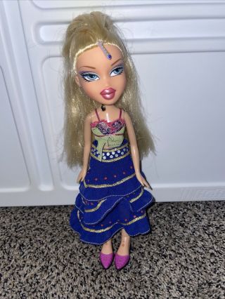 Mga Bratz Doll Genie Magic Cloe With Clothes